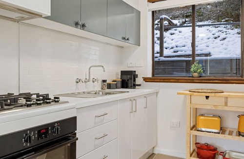 Thredbo Apartment | Byadbo 4 a beautiful studio apartment in Thredbo.