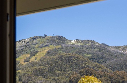 Thredbo Apartment | Byadbo 4 a beautiful studio apartment in Thredbo.