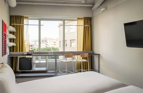 El Guinardo Hotel | BYPILLOW Flamant