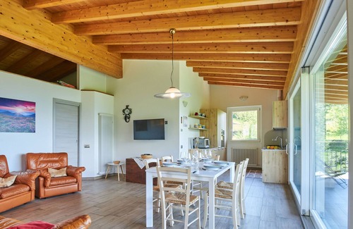 Peglio House | Cà da Crus (GRV447) by Interhome