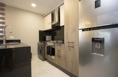 Yolanda Morales Apartment | Céntrico con Piscina+bbq+gym+espacio de Trabajo y Personal en el Lobby 24/7