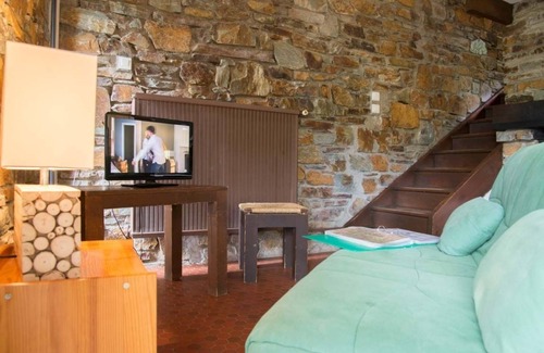 Barre-des-Cevennes Resort | Cévenol gîte for 4 people with swimming pool in Barre-des-Cévennes, Lozère
