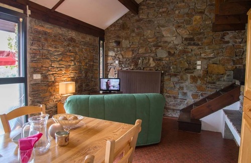 Barre-des-Cevennes Resort | Cévenol gîte for 4 people with swimming pool in Barre-des-Cévennes, Lozère