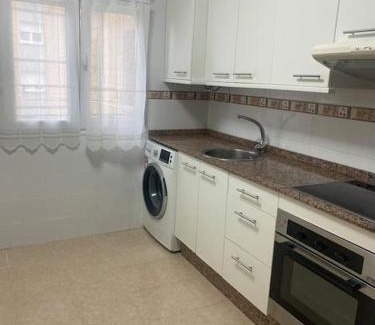 Distrito Sur Apartment | Cómodo alojamiento en Gijón