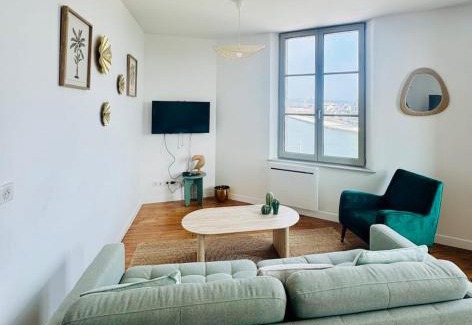 Soissons Apartment | Côté Aisne - vue imprenable