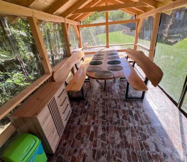 Sarmizegetusa Cabin | Căbănuțele de lângă râu