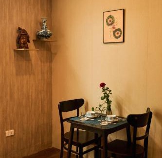 Mang Yang Apartment | Căn hộ 1 ngủ 1 khách ấm áp trong khu phố Linh lang sầm uất