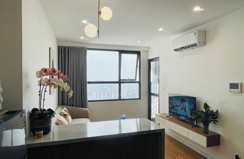 Trung Hoa Nhan Chinh Apartment | Căn hộ 1 phòng ngủ, 1 phòng khách - Vinhomes D'Capitale