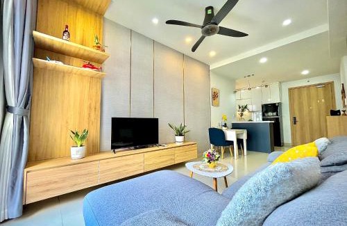 Tan Phu District Apartment | Căn Hộ 2 phòng ngủ Emerald cạnh Siêu Thị AEON mall Tân Phú