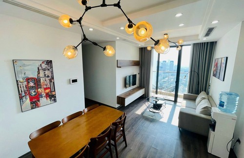 Tu Liem Apartment | căn hộ 2 phòng ngủ siêu tiện nghi tại vinhomes Skylake