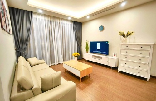 Tu Liem Apartment | Căn hộ 3 phòng ngủ cao tầng nhìn cả thành phố Hà Nội