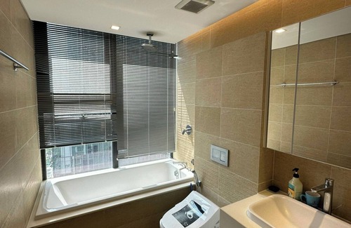 Cong Vi Apartment | căn hộ 3 phòng ngủ view hoàng hôn tại vinhomes metropolis
