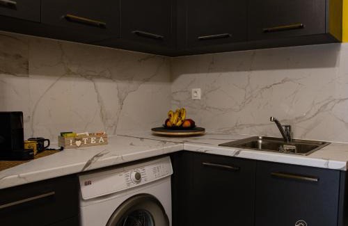 Nea Michaniona Apartment | C&M Studios