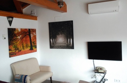 Jarandilla de la Vera Apartment | C R * Apartment Planeta Vera (Oak), designed for families and groups