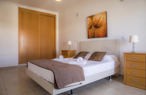 Lagos Apartment | C11-Quintas Das Palmeiras Apartment