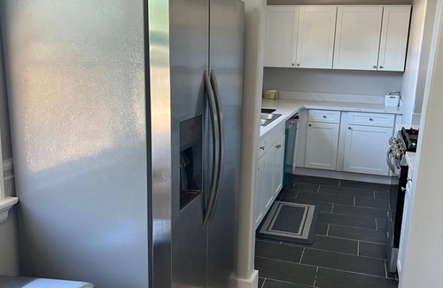 South Berkeley Apartment | C2: Charming 1-bedroom in a community style house close to UC Berkeley