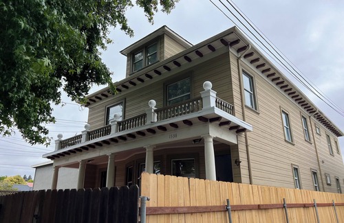 South Berkeley Apartment | C2: Charming 1-bedroom in a community style house close to UC Berkeley
