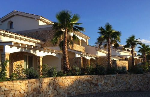 Porto Pino Apartment | C4 First Floor Apartment In Residence