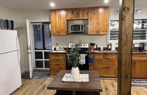 Winnsboro House | C5 Getaway - A piece of paradise and relaxation awaits you!