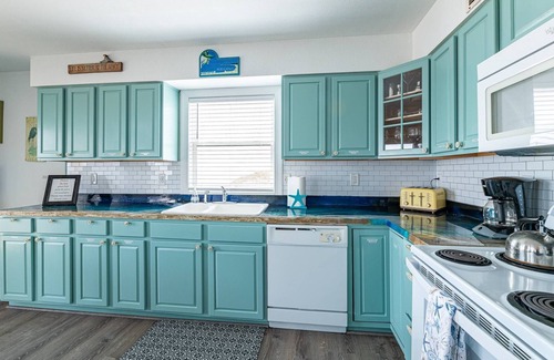 Corolla House | C9009 Rankin. 4x4 Beach, Oceanfront, Awesome Views, No Pet Fee!