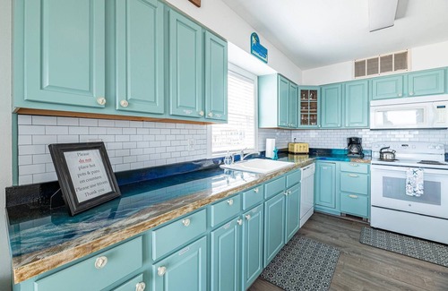 Corolla House | C9009 Rankin. 4x4 Beach, Oceanfront, Awesome Views, No Pet Fee!