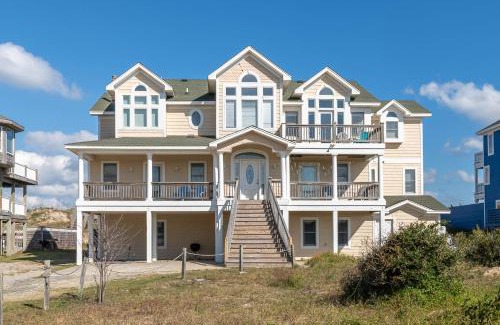 Carova Beach House | C9289 Sun King II - Oceanfront, Elevator, 4x4 Area, Pool, Hot Tub, Pets OK!