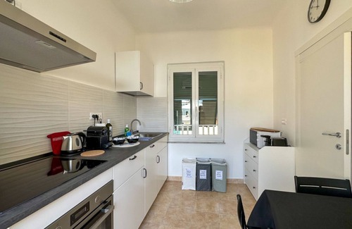 Vernazza Apartment | Ca' Bea with AC and Terrace