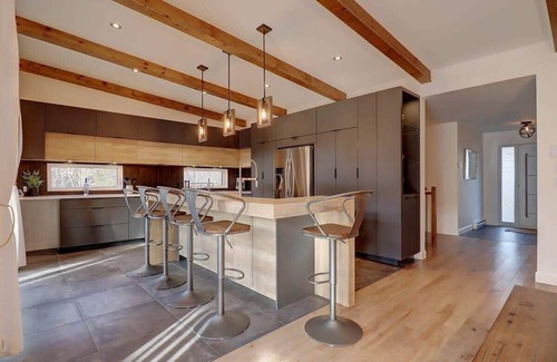 Stanstead Township Ski Chalet | Access to Lake Memphremagog - Spa - Cristal