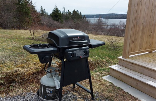 Guysborough County House | Cozy Harbour House - Scenic-relaxing-waterfront