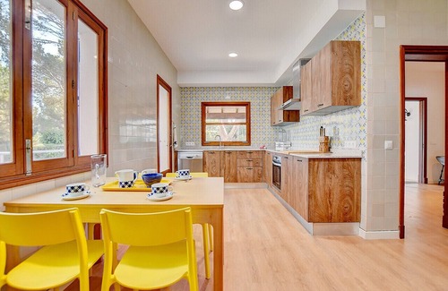 Portocolom Ski Chalet | Ca Na Marieta House next to the beach with sea views and large garden