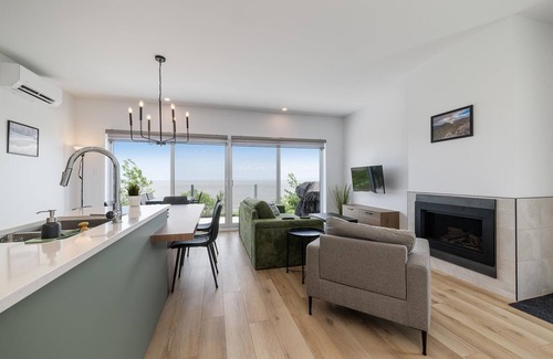 Petite-Riviere-Saint-Francois Condo | Havre du Loup: Riverside Retreat and Scenic Views