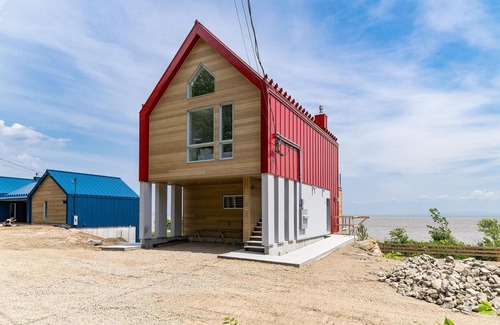 Petite-Riviere-Saint-Francois Condo | Havre du Loup: Riverside Retreat and Scenic Views