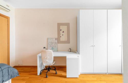 Central Station Apartment | CA2 - Loreto - Duomo- 10 minutes from the Duomo -