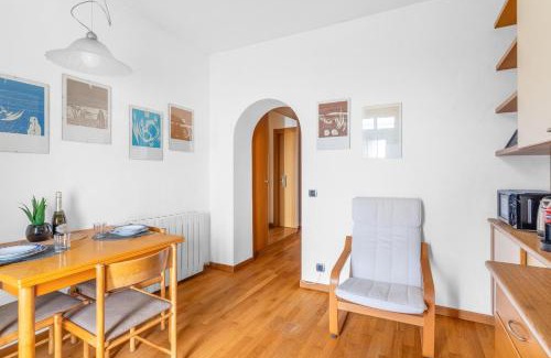 Central Station Apartment | CA2 - Loreto - Duomo- 10 minutes from the Duomo -