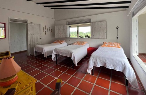 Palestina Cabin | Cabaña Buenos Aires