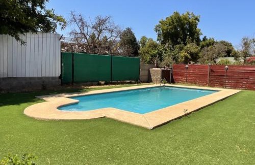 Olmue House | Cabaña con piscina y quincho para 5 personas