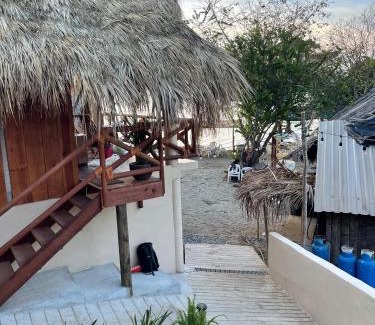 Saladita Apartment | Cabaña Croton Punto Surf Barra la Saladita