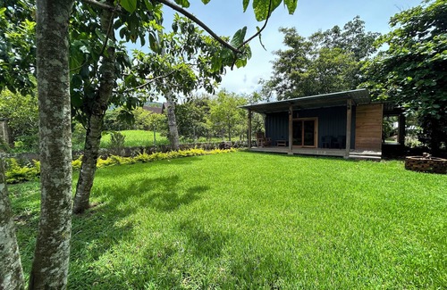El Eden Apartment | Cabaña El Cedro, very close to Lake Yojoa.