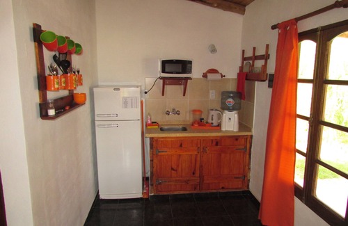 Cuadro Nacional Cabin | Cabaña para 4 personas, con piscina!