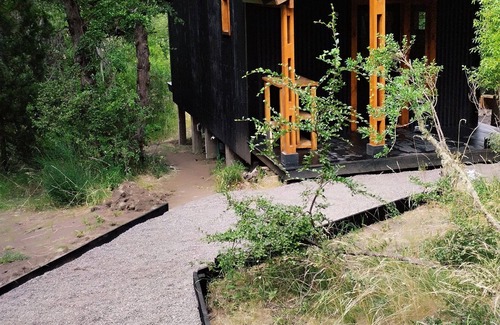 Lolog Cabin | Cabaña Sukha Bosque y Rio. Experiencia para 2