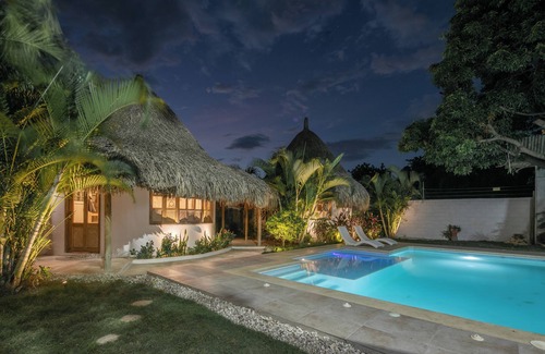 Gaira House | Cabaña Tranquila - bungalow in peaceful Magdalena with WiFi