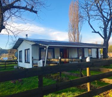 Loncoche House | Cabaña y Granja interactiva en Ruta 5