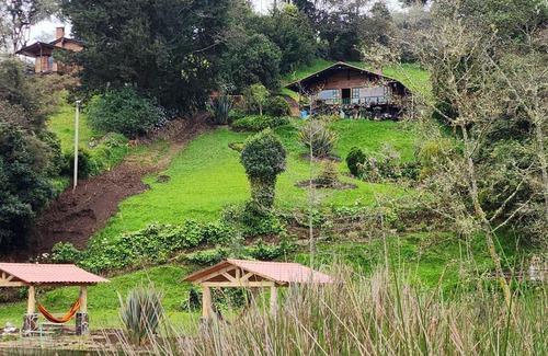 San Juan de Pasto House | cabañas Arcoíris del lago Nº 5