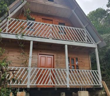 La Trinitaria Ski Chalet | Cabañas Cinco Lagos