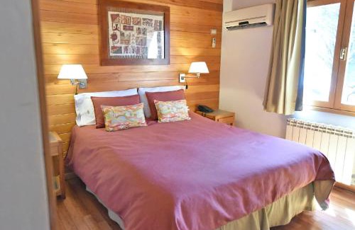 Lanin National Park Cabin | Cabañas Las Pampas by Visionnaire