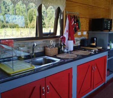 Hornopiren National Park Ski Chalet | Cabañas Parque Chaqueihua