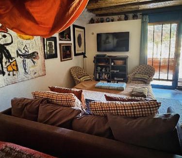 Cadenet House | CaBaNa 52 La Suite troglodyte Proche Lourmarin