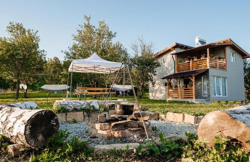 Moisei House | Cabana Allegro