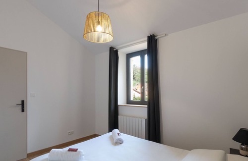 Jalogny Apartment | Cabana & Le Gîte de Jalogny - Proche Cluny