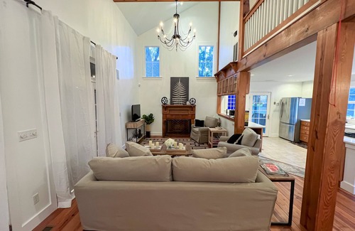 Port Royal House | Cabana Madrid - Port Royal Luxury Rental Close Proximity to Parris Island and The Sands Beach